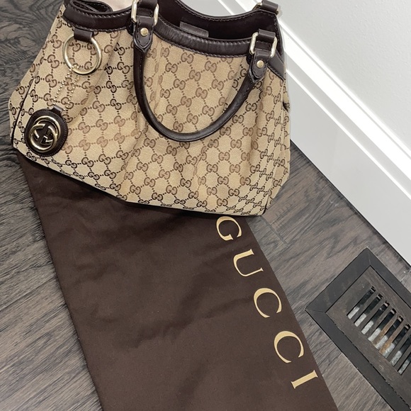 Gucci Monogram Medium Sukey Tote - Picture 7 of 9